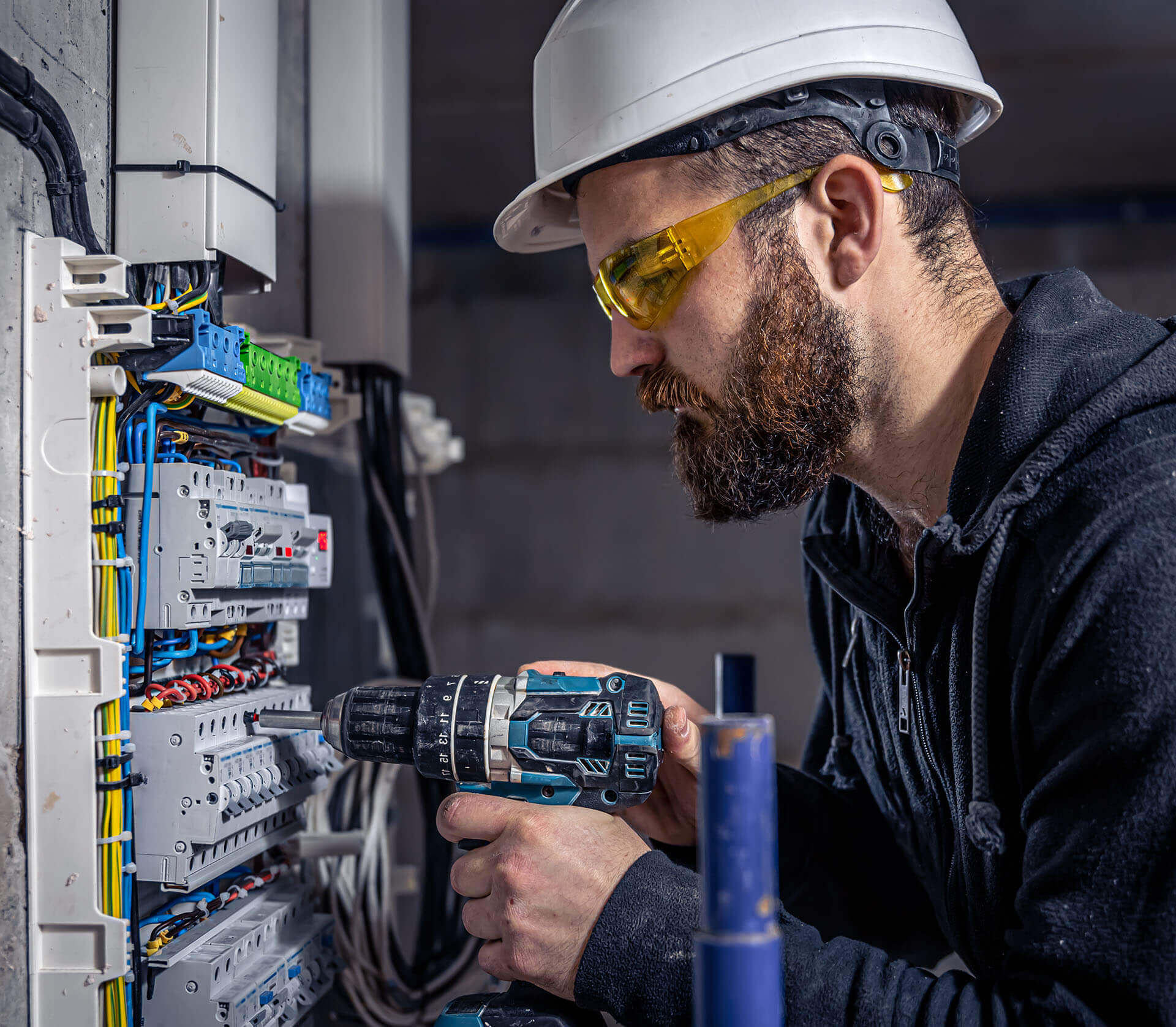 SFS6002-sähkötyöturvallisuuskortti